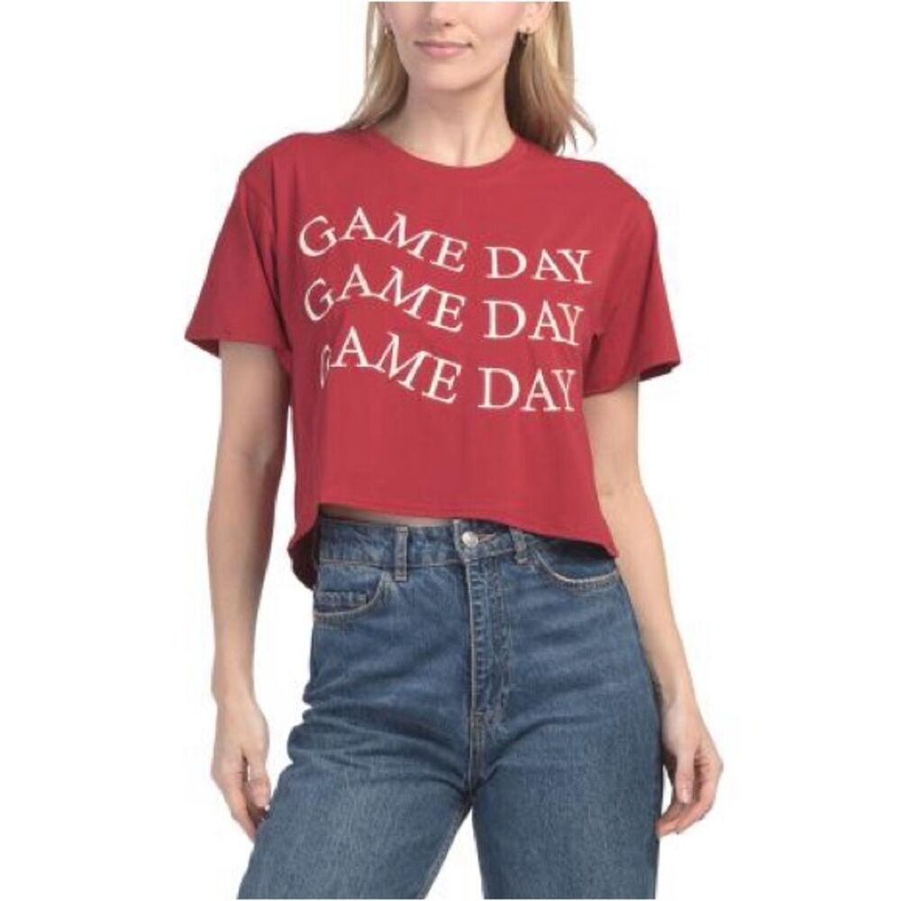 Le Lis Women's "Game Day" Embroidered Top in Red Size Medium